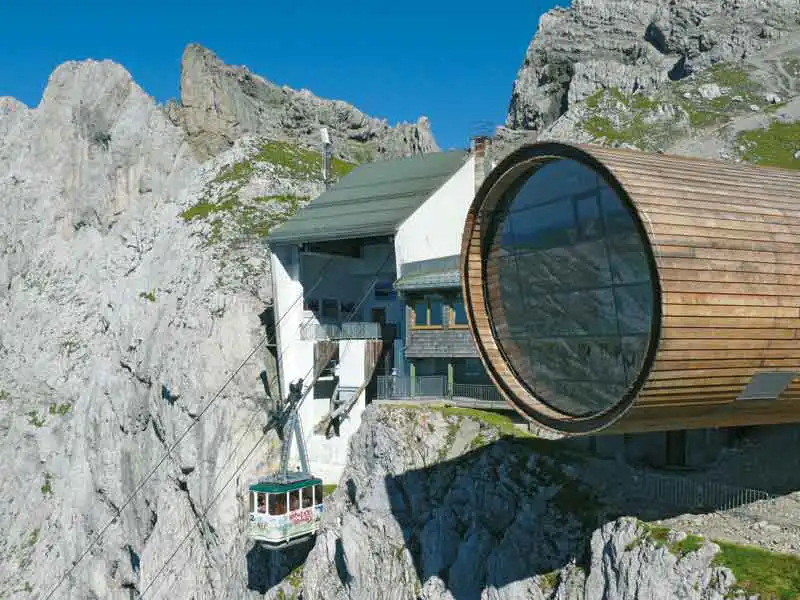 Panoramaaussichtspunkt der Bergstation Karwendelbahn